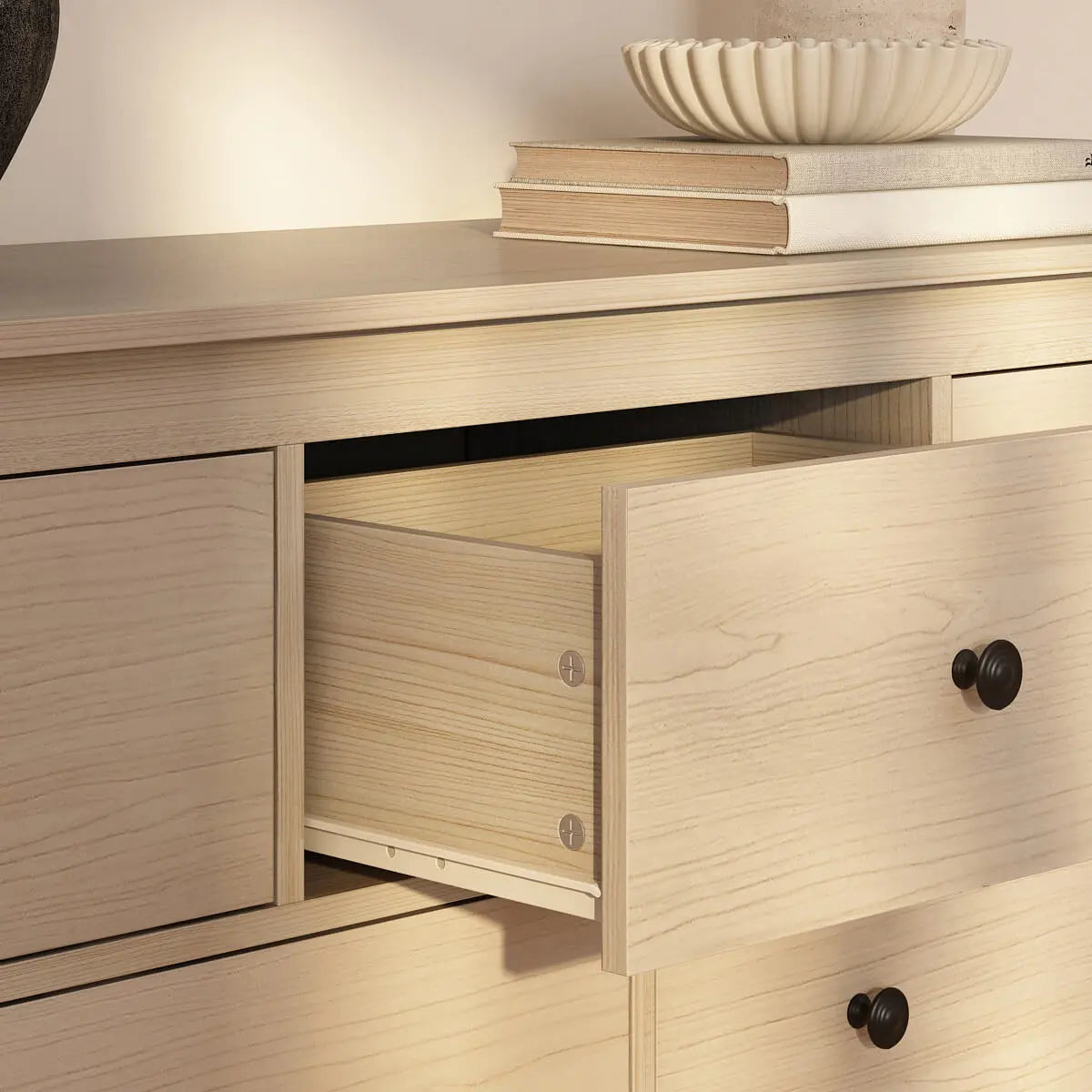 Mid-Century Modern 7-Drawer Light Wood Dresser - Riumlore