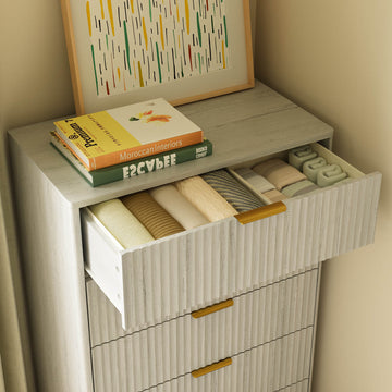 Corin Mid-Century-Modern Fluted White 5-Drawer Dresser - Riumlore